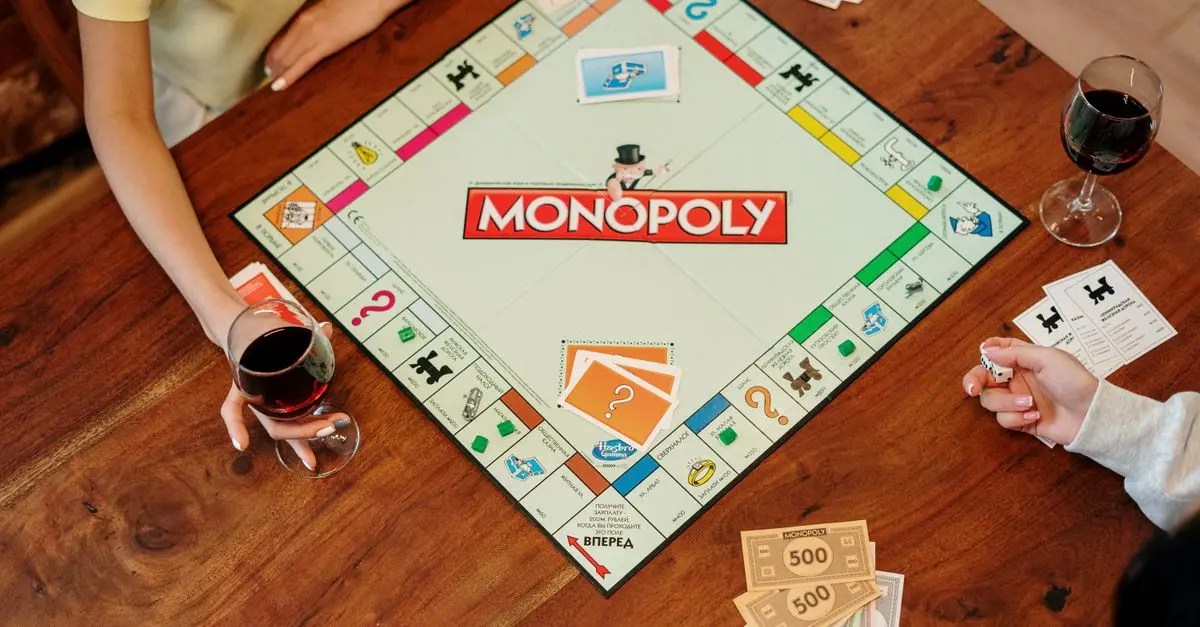 Les règles du jeu de société Cluedo : guide complet