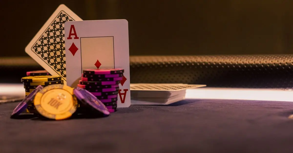 Les Règles Essentielles pour Jouer au Poker Comme un Pro