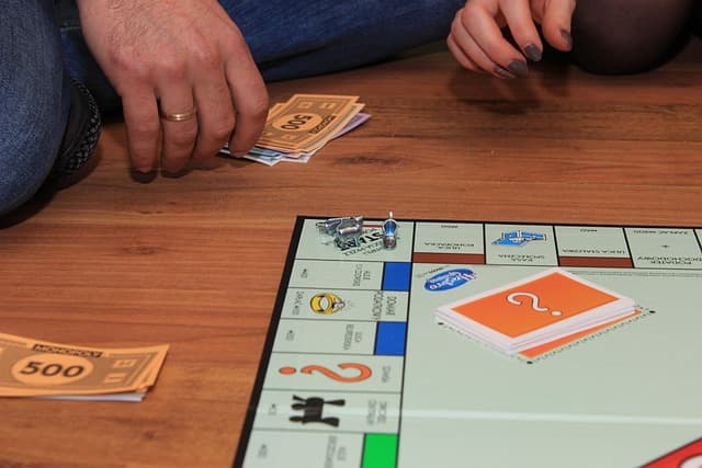 Les 10 règles incontournables pour jouer au Monopoly
